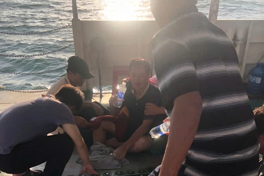 Cứu người trong bão Kalmaegi: Kỳ tích lại xuất hiện - 1