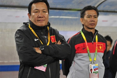 HLV Hoàng Văn Phúc xin từ chức