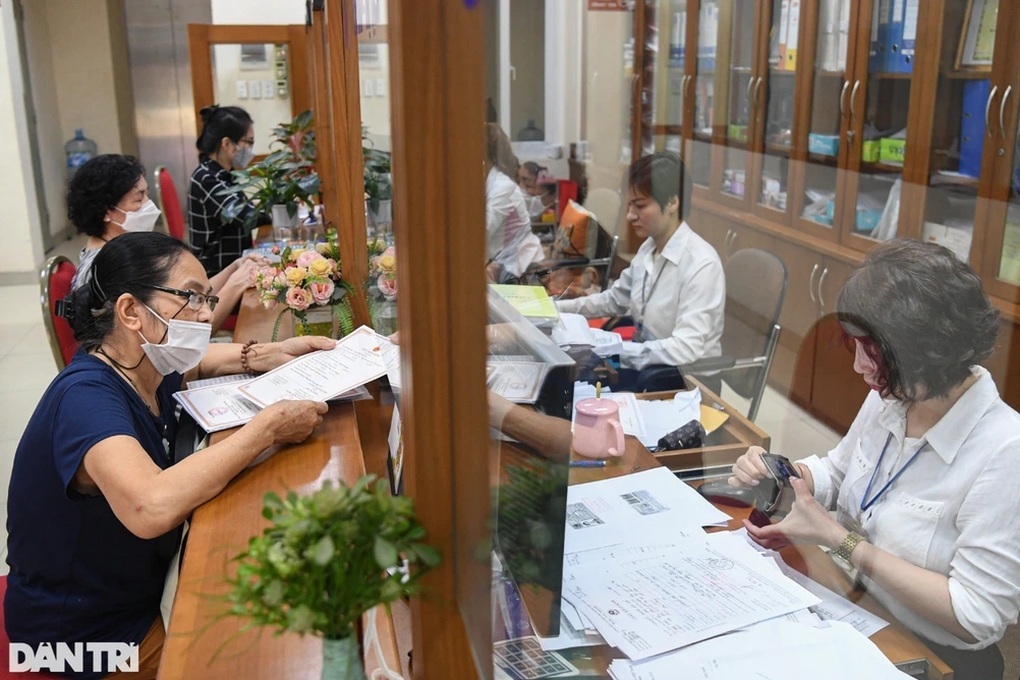 Xã, phường mới biên chế dự kiến 60 người, cán bộ gánh lượng việc lớn - 1