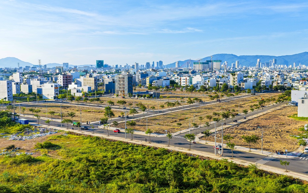 Sau thời gian im lìm, giá đất nền Đà Nẵng tăng trở lại - 2 Sau thời gian im lìm, giá đất nền Đà Nẵng tăng trở lại - 2