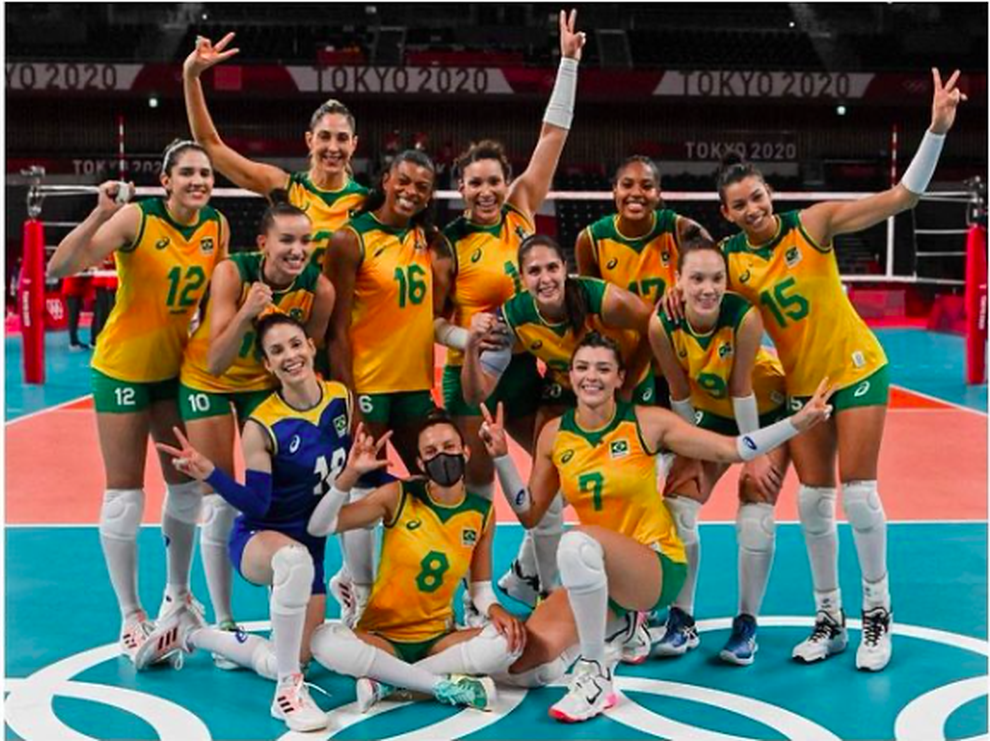 Nhan sắc nữ vận động viên bóng chuyển người Brazil ở Olympic Tokyo - 2 Nhan sắc nữ vận động viên bóng chuyển người Brazil ở Olympic Tokyo - 2