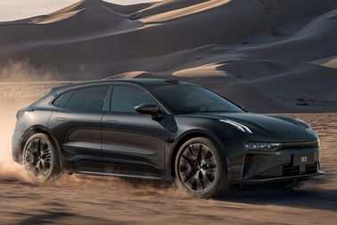 Mẫu xe điện Trung Quốc sạc pin nhanh gần bằng ô tô truyền thống đổ xăng