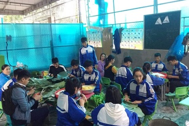 Tuổi trẻ xứ Nghệ gửi hơi ấm tới đồng bào vùng lũ