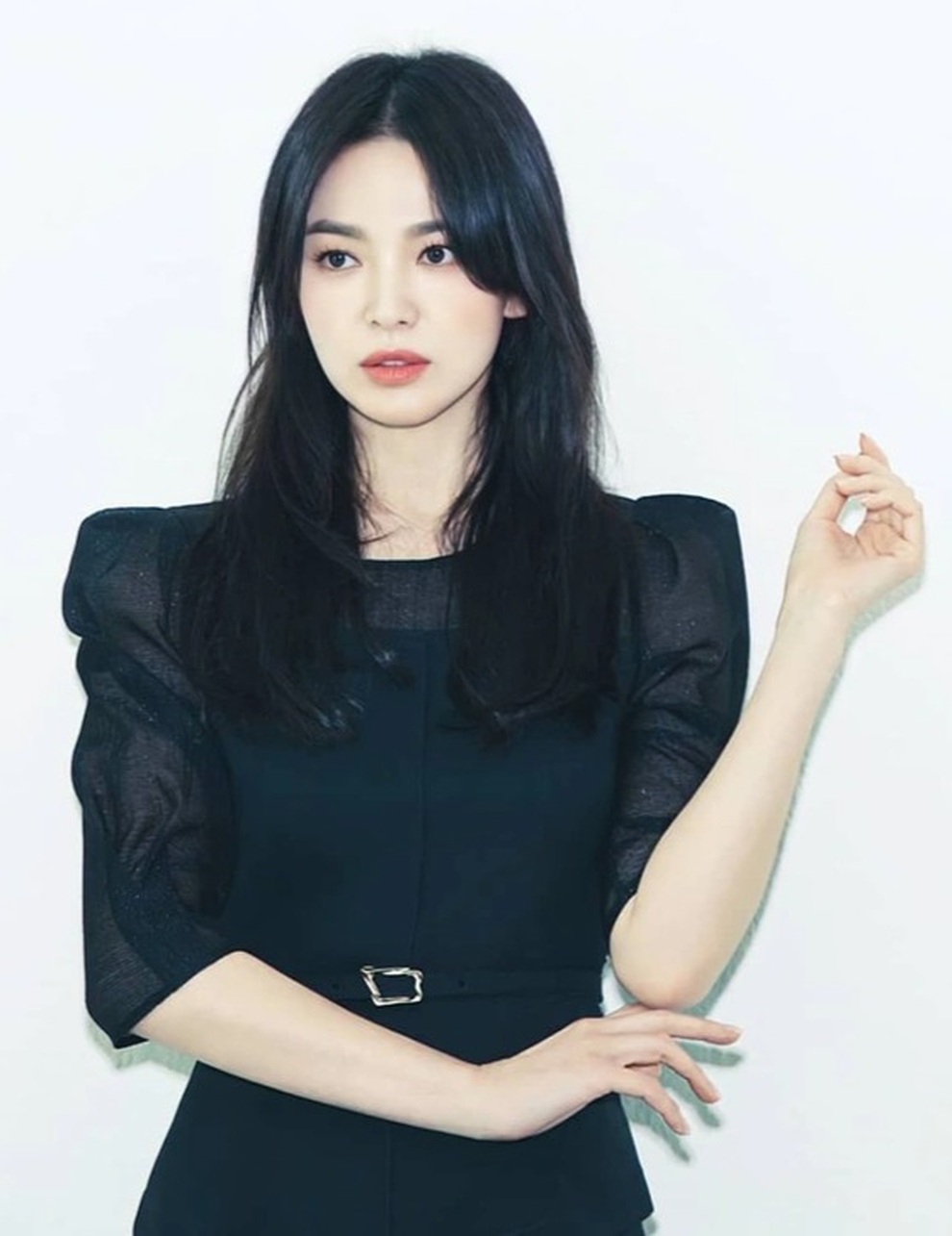 Cao chưa đến 160 cm, Song Hye Kyo vẫn biết hack dáng đỉnh cao - 9 Cao chưa đến 160 cm, Song Hye Kyo vẫn biết hack dáng đỉnh cao - 9
