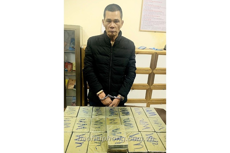 Xóa sổ đường dây giao dịch ma túy lớn nhất từ trước tới nay ở Hải Phòng - 2 Xóa sổ đường dây giao dịch ma túy lớn nhất từ trước tới nay ở Hải Phòng - 2