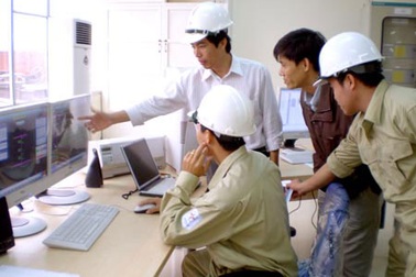 Giảm giá điện: Hãy đợi đấy! 