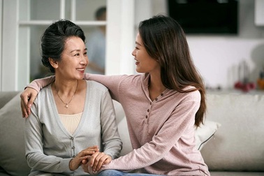 Thương con dâu cũ, tôi thà mất con trai chứ quyết không đến đám cưới mới