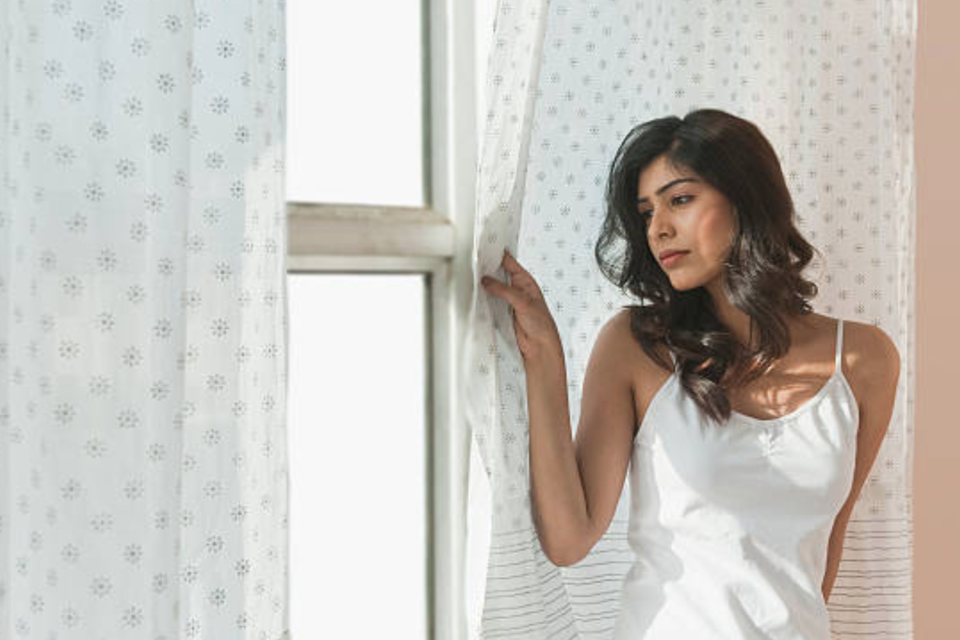 Bạn trai có gu yêu khác lạ, nài nỉ em mặc như diễn viên phim cấp ba - 1