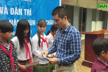 Hàng chục phòng học, cây cầu mang tên “Dân trí”