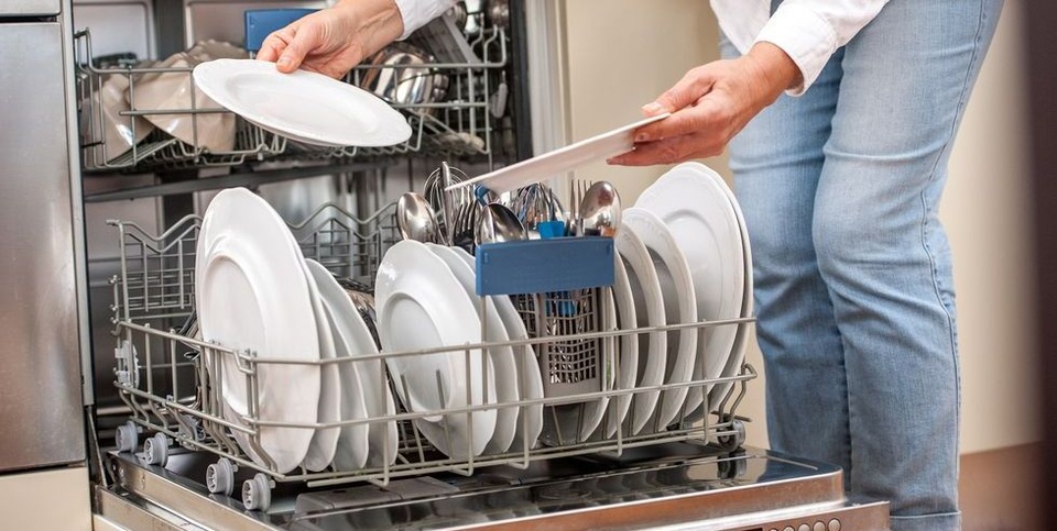 Máy rửa bát có thực sự hiệu quả như trong tưởng tượng? - 4 Máy rửa bát có thực sự hiệu quả như trong tưởng tượng? - 4