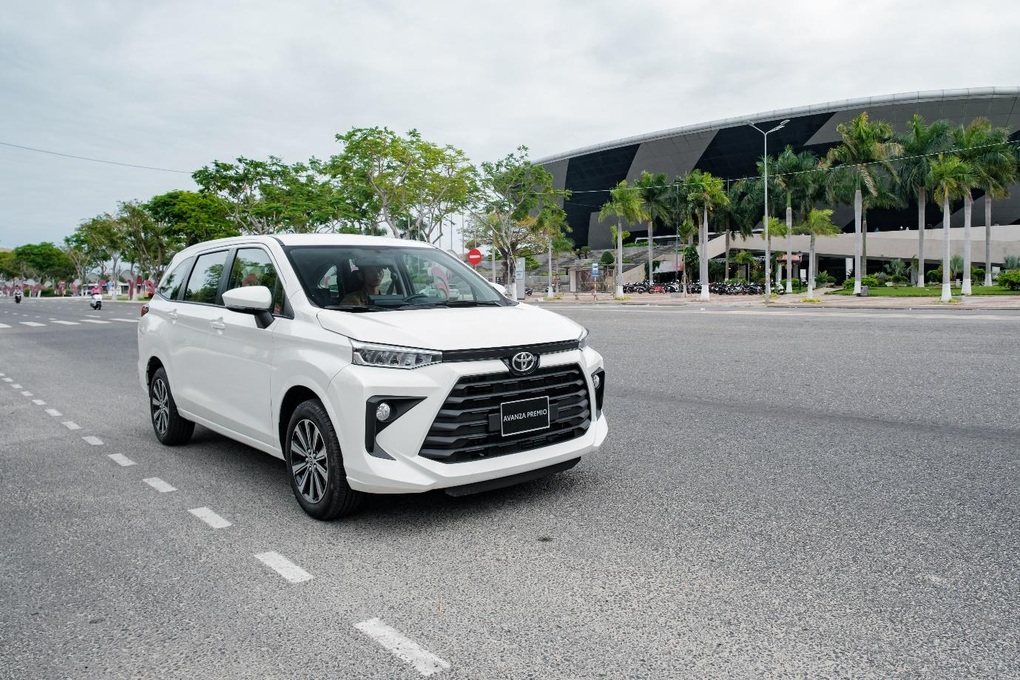 Toyota Avanza Premio tăng sức hút với giới kinh doanh dịch vụ - 1 Toyota Avanza Premio tăng sức hút với giới kinh doanh dịch vụ - 1