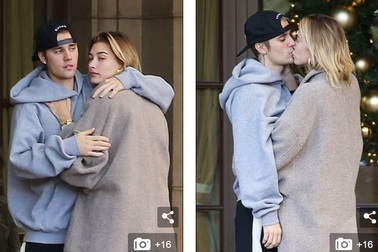 Vợ chồng Justin Bieber hôn nhau trên phố