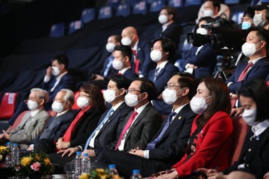 "Hành trình thắp lửa" - tâm điểm nghệ thuật kỷ niệm 60 năm ngày truyền thống ngành Dầu khí Việt Nam