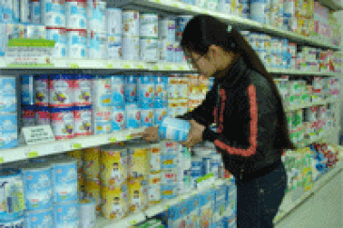 Hà Nội: Kiểm tra cả sữa kinh doanh và cơ sở sản xuất sữa