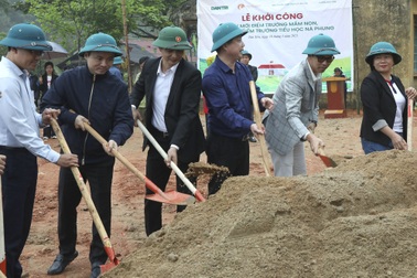 Khởi công điểm trường Dân trí, nâng bước học sinh thôn bản tới trường