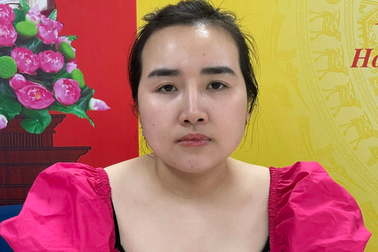 Tạm giữ "nữ quái" tổ chức sử dụng ma túy tại quán bar FAME