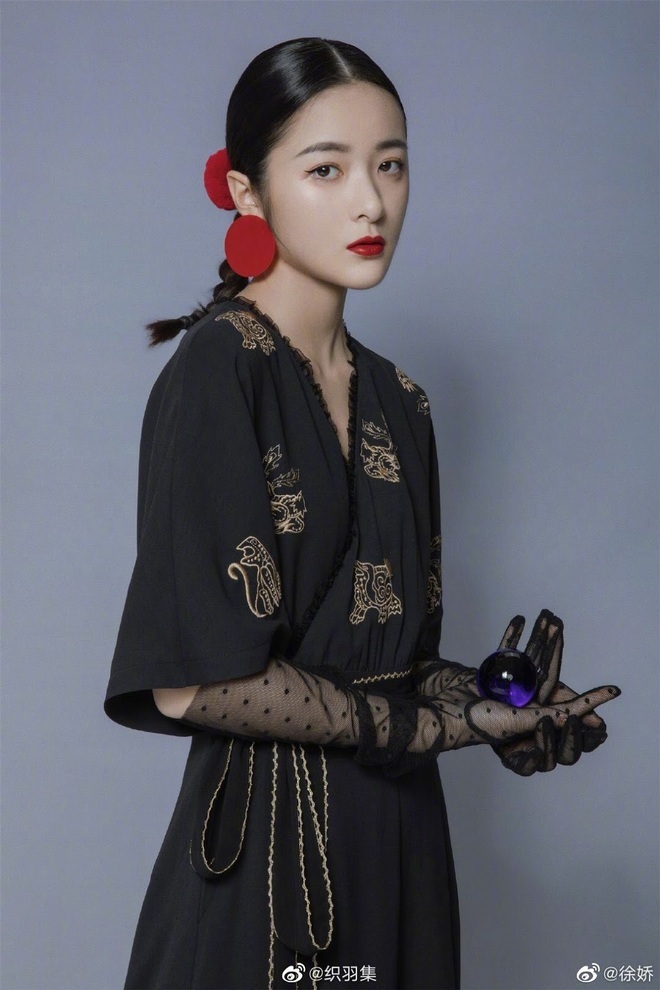 Gallery - "Vua hài" Châu Tinh Trì lập di chúc, 2 nữ nghệ sĩ có tên? | Báo Dân trí