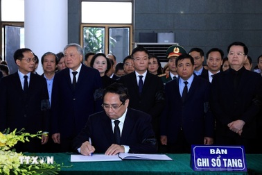 Tổ chức trọng thể Lễ tang nguyên Phó Chủ tịch Hội đồng Bộ trưởng Trần Phương