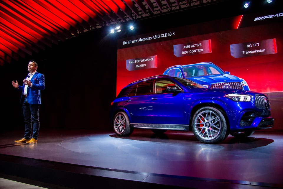 Mercedes-AMG GLE 63 và 63S nghênh chiến BMW X5 M - 25 Mercedes-AMG GLE 63 và 63S nghênh chiến BMW X5 M - 25