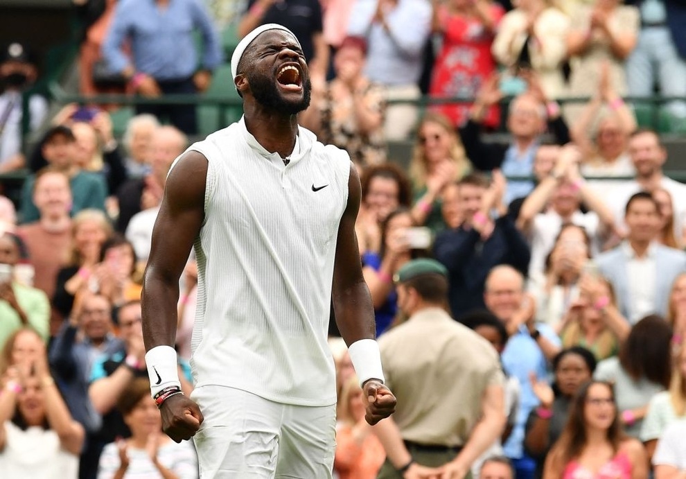 Stefanos Tsitsipas sớm thành khán giả tại Wimbledon - 1 Stefanos Tsitsipas sớm thành khán giả tại Wimbledon - 1