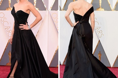 Không có Ben Afleck, Jennifer Garner vẫn cuốn hút trên thảm đỏ