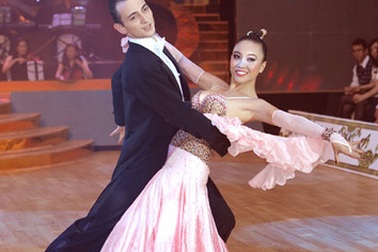 Vũ Hoàng Điệp “chia tay” Bước nhảy hoàn vũ