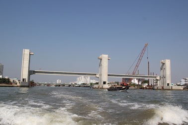 "Khát" vốn đầu tư hạ tầng, TPHCM kêu gọi hợp tác công tư