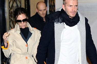 Vợ chồng Beckham đi học nấu ăn