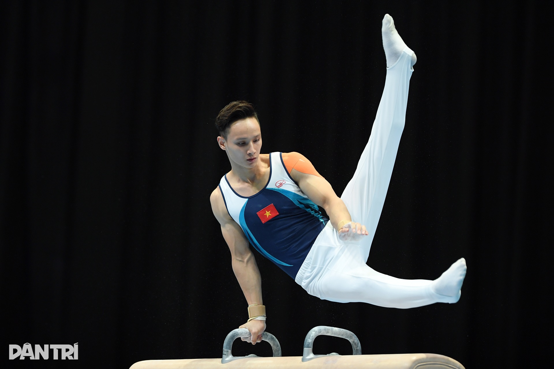 Ngắm kỷ lục 14 HCV qua 6 kỳ SEA Games của hoàng tử TDDC Đinh Phương Thành - 11