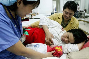 Nam giới có thể được hưởng chế độ thai sản 5 - 7 ngày