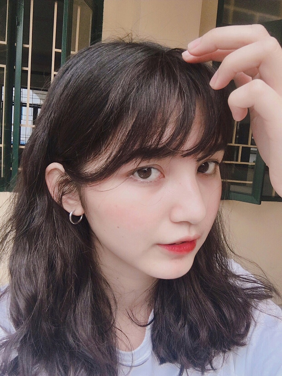 “Hot girl Thương mại” luôn bị nhận nhầm là con lai vì giống Tây - 6 “Hot girl Thương mại” luôn bị nhận nhầm là con lai vì giống Tây - 6
