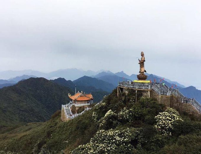 Fansipan Sa Pa hút giới trẻ du hí đầu xuân - Ảnh 8. Fansipan Sa Pa hút giới trẻ du hí đầu xuân - Ảnh 8.