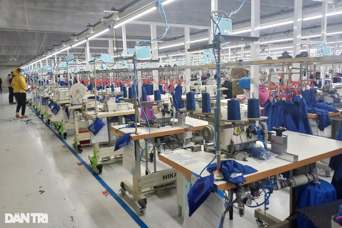 Đối thoại cấp tỉnh để kịp thời gỡ vướng giữa người lao động và doanh nghiệp - 3 Đối thoại cấp tỉnh để kịp thời gỡ vướng giữa người lao động và doanh nghiệp - 3