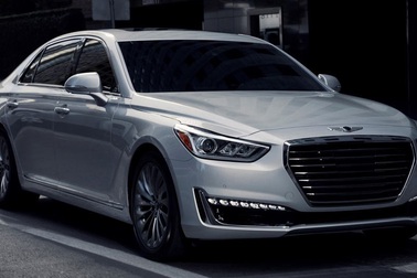 Hyundai "khai chiến" với BMW và Mercedes