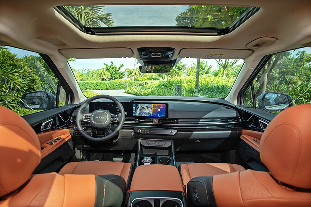 Kia New Carnival Hybrid: Mẫu xe cao cấp được nhiều khách hàng quan tâm và lựa chọn - 2 Kia New Carnival Hybrid: Mẫu xe cao cấp được nhiều khách hàng quan tâm và lựa chọn - 2