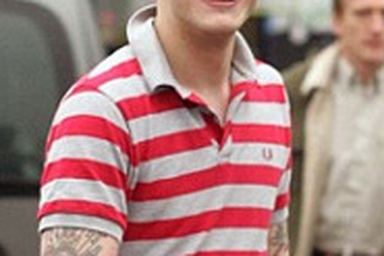 Chồng Amy Winehouse đã ra tù