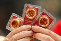 Giá bán vàng nhẫn trơn đạt đỉnh 100 triệu đồng/lượng