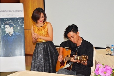 Thanh Ngọc hát vì thương cảm trước những "đỗ vỡ" của đồng nghiệp