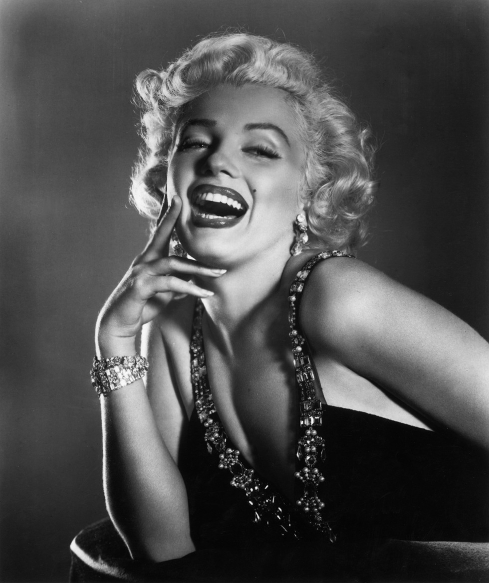 Đời bi thảm và bí ẩn chưa có lời giải đáp quanh cái chết của Marilyn Monroe - 1 Đời bi thảm và bí ẩn chưa có lời giải đáp quanh cái chết của Marilyn Monroe - 1