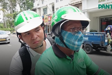 Nỗi lòng tài xế công nghệ ở TPHCM trước viễn cảnh đổi xe xăng sang xe điện