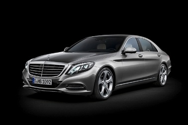 S-Class thế hệ mới gánh trọng trách thay thế Maybach