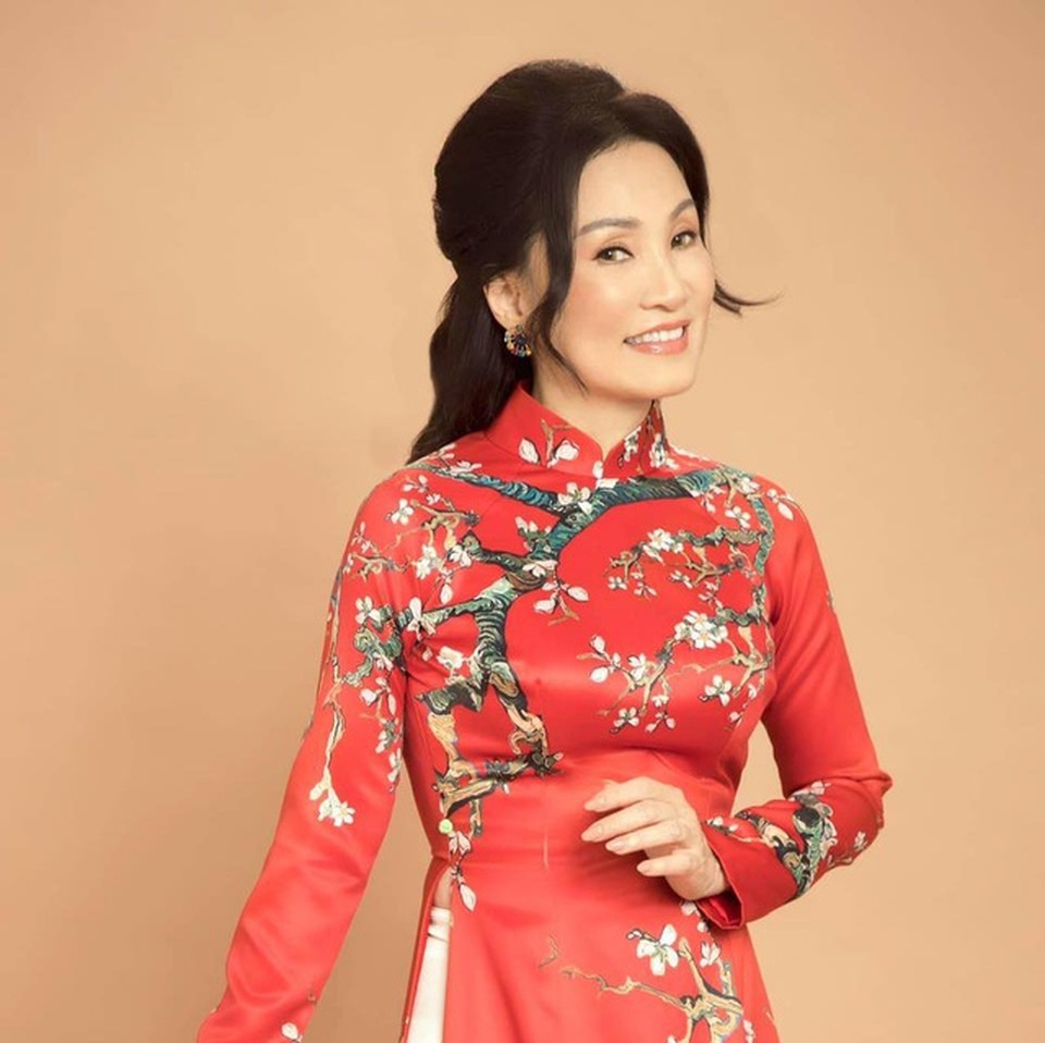 Tình hình “ái nữ” về bằng chuyên cơ và sao Việt khắp nơi trên thế giới - 10 Tình hình “ái nữ” về bằng chuyên cơ và sao Việt khắp nơi trên thế giới - 10
