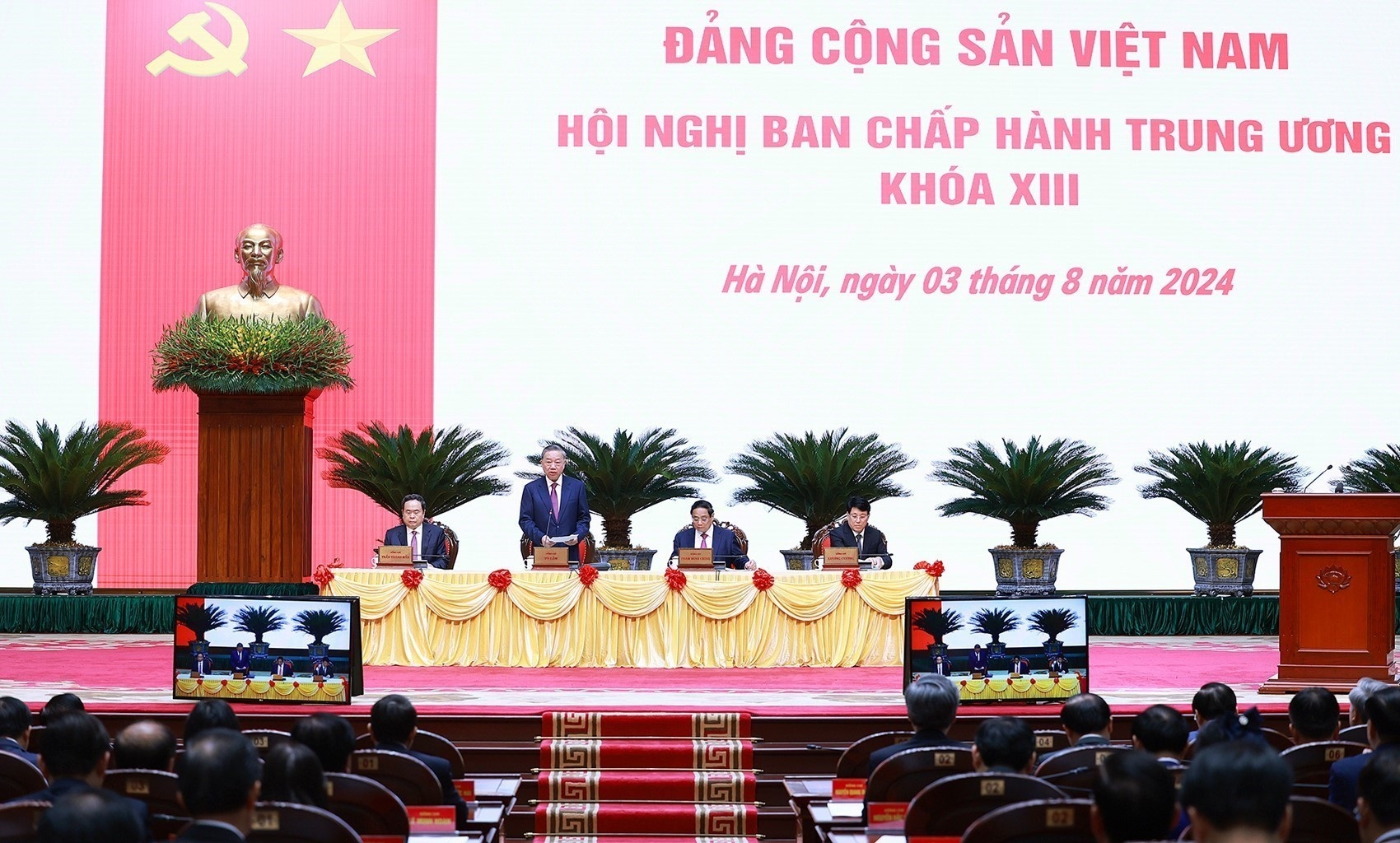 Khai mạc Hội nghị Ban Chấp hành Trung ương Đảng khóa XIII - 1