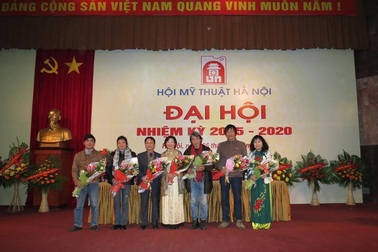 Hoạ sỹ Phạm Kim Bình tái đắc cử Chủ tịch Hội Mỹ thuật Hà Nội