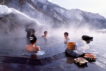 Công viên khoáng nóng Onsen Fuji: Tâm điểm kho báu đất Tổ