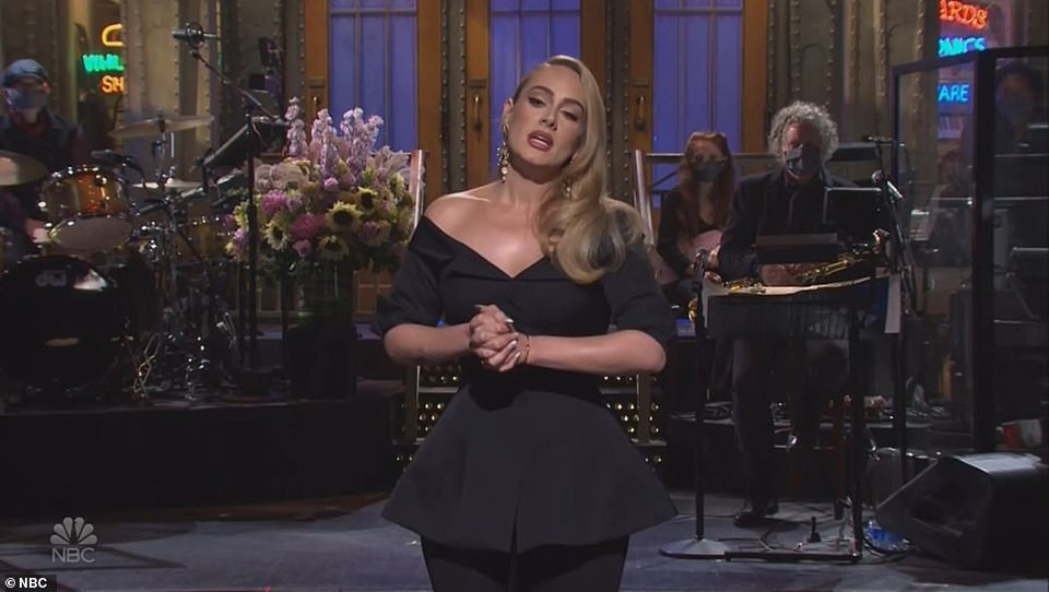 Adele tái xuất với vẻ ngoài cực khác lạ trên truyền hình - 1 Adele tái xuất với vẻ ngoài cực khác lạ trên truyền hình - 1