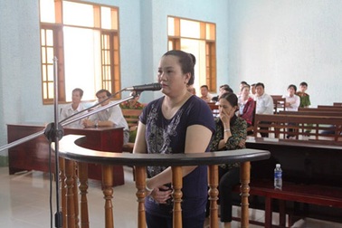 Truy vấn hối lộ ô tô 1,7 tỉ đồng cho nguyên Giám đốc Sở KHĐT 