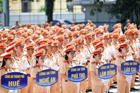 Lực lượng CSGT trong sự nghiệp xây dựng, bảo vệ Tổ quốc giai đoạn 1996-2014