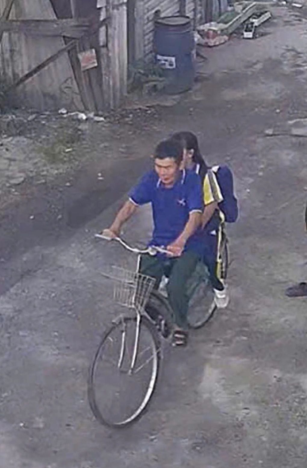 Ông nội từ quê vào TPHCM, đưa cháu đi học rồi mất tích và sự thật bất ngờ - 1 Ông nội từ quê vào TPHCM, đưa cháu đi học rồi mất tích và sự thật bất ngờ - 1