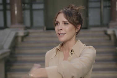 Victoria chia sẻ về buổi diễn thời trang